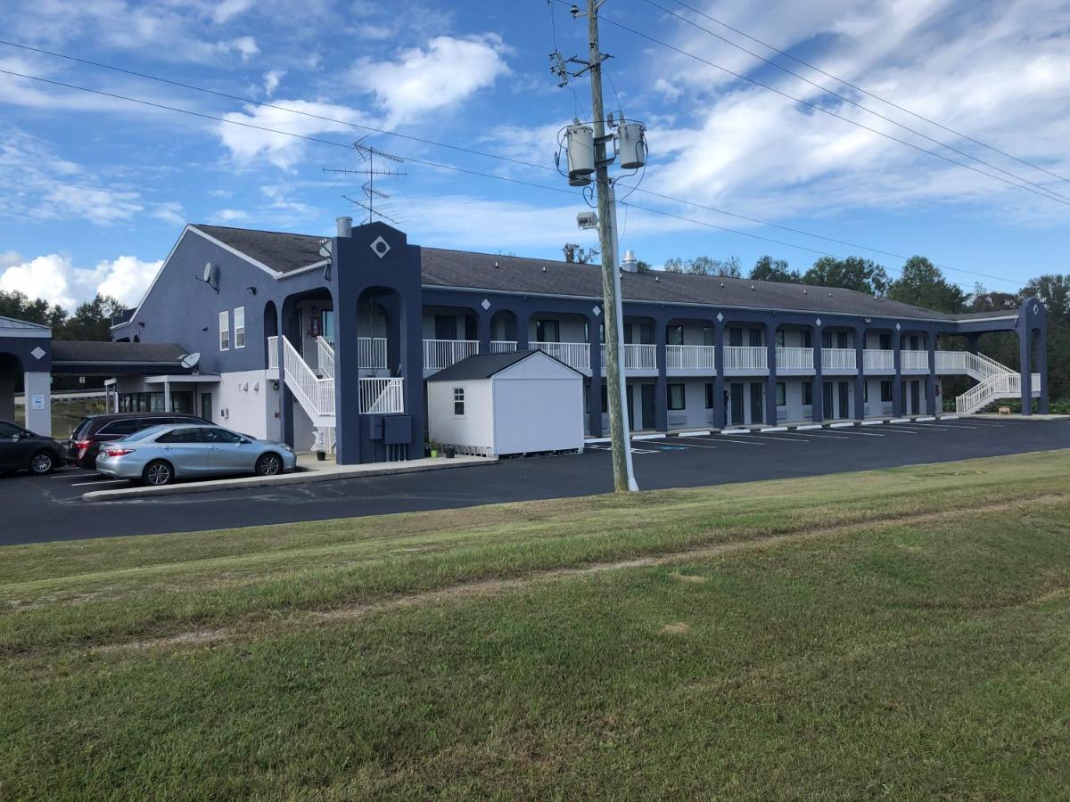 Motel Budget 2*